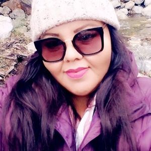 Meet your Posher, Aurora